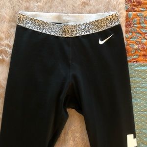 Nike Pro “Just Do It” leggings